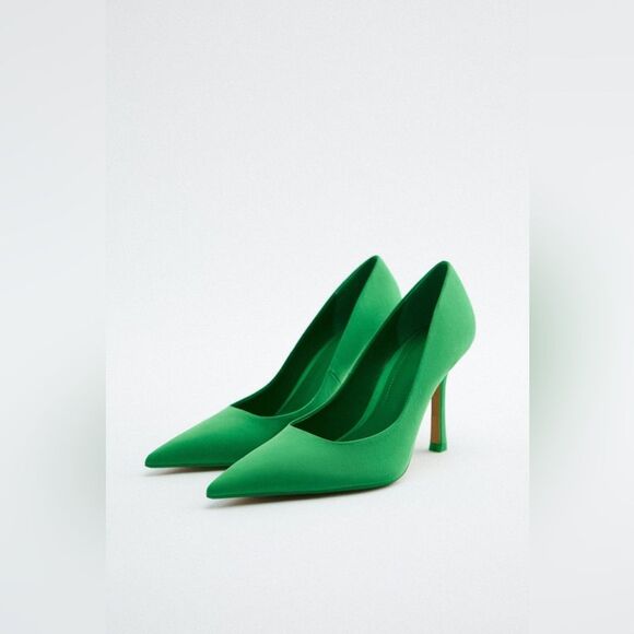NWT Zara Fabric Kitten Heel Point Toe Shoes in Green - Picture 1 of 14
